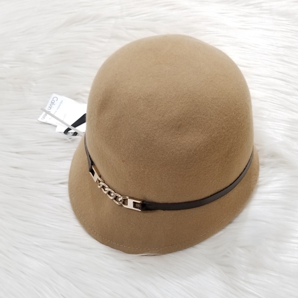 Calvin Klein Accessories - Calvin Klein wool hat